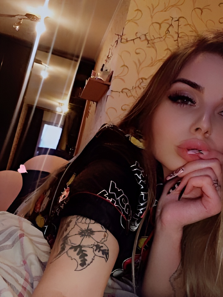 Зиглинда привлекальеная девушка из Находки цена от 3000 руб