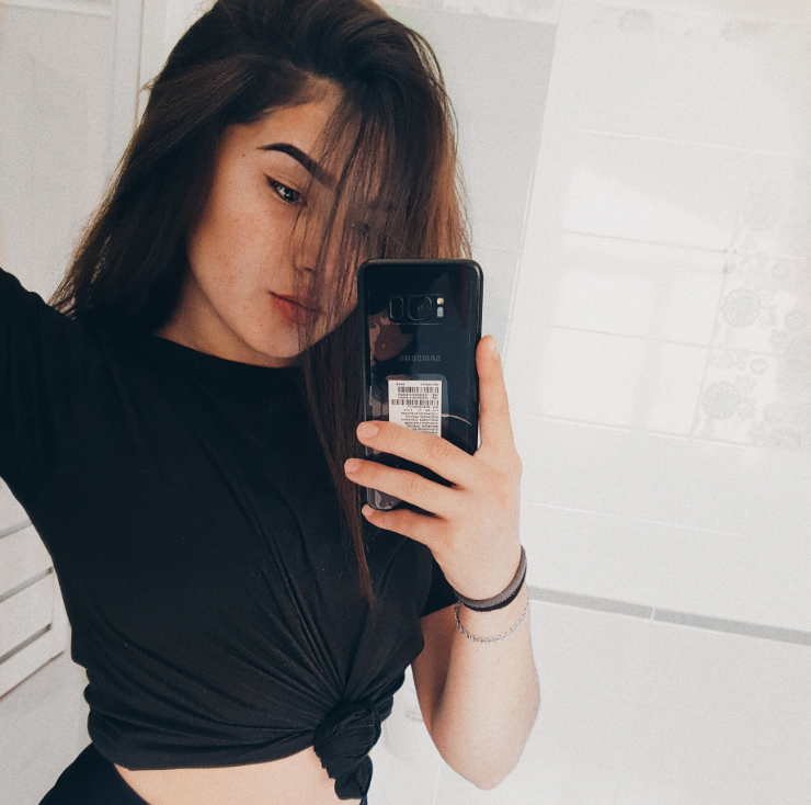 Варя привлекальеная девушка из Находки цена от 3500 руб