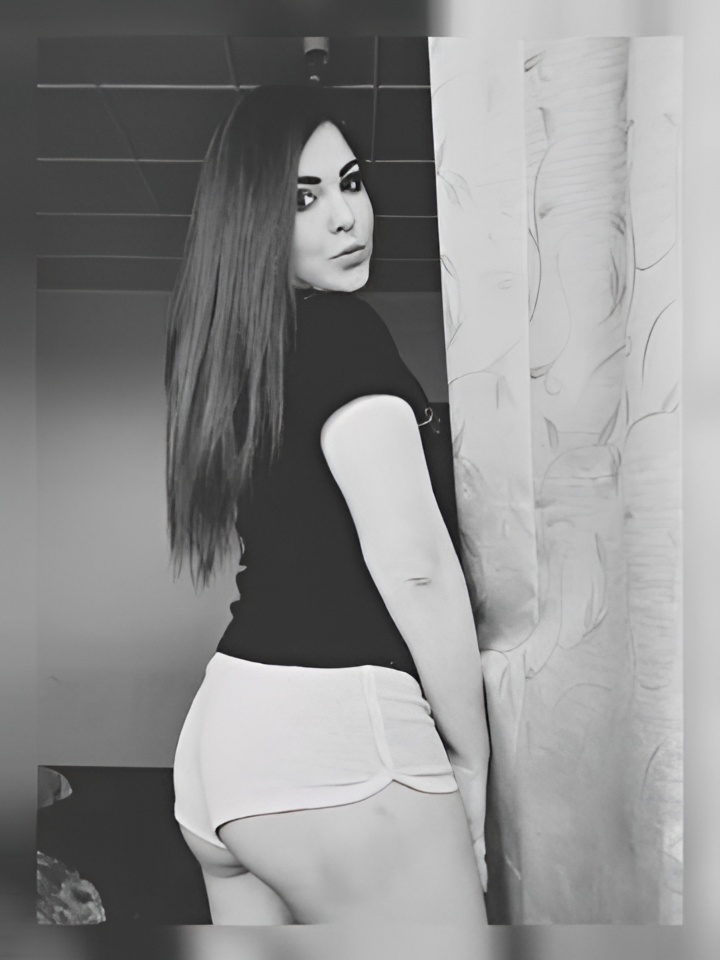 Индивидуалка Алиса, доступна для личного знакомства от 10000 руб