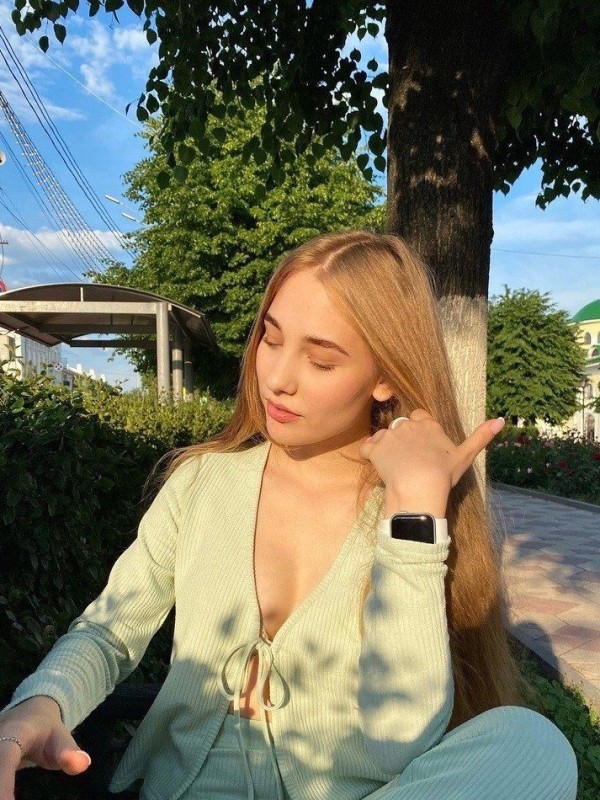 Милана привлекательная девушка из Находки цена от 3000 руб